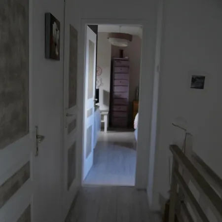Nocleg ze śniadaniem Un Oasis De Quietude Belle 22m2 3*